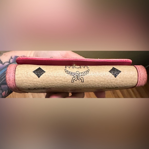 MCM Multicolor Visetos Coated Canvas & Leather Short Wallet w/box/dustbag/card - Picture 7 of 15